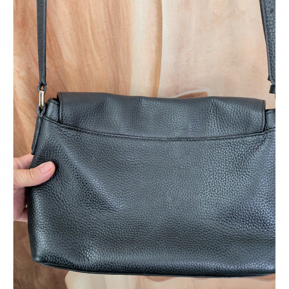Tory Burch Thea Messenger Bag in Black - Picture 4 of 7